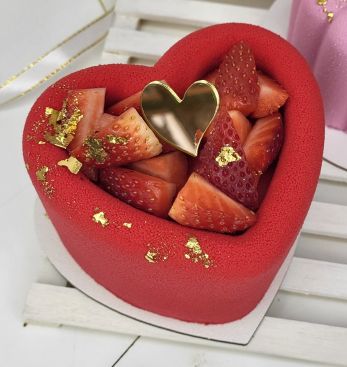 Муссовые торты (3000р)